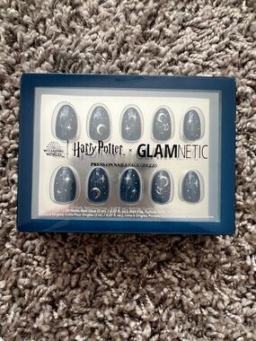Harry Potter x GLAMnetic Moon & Stars Press-On Nails - Blue